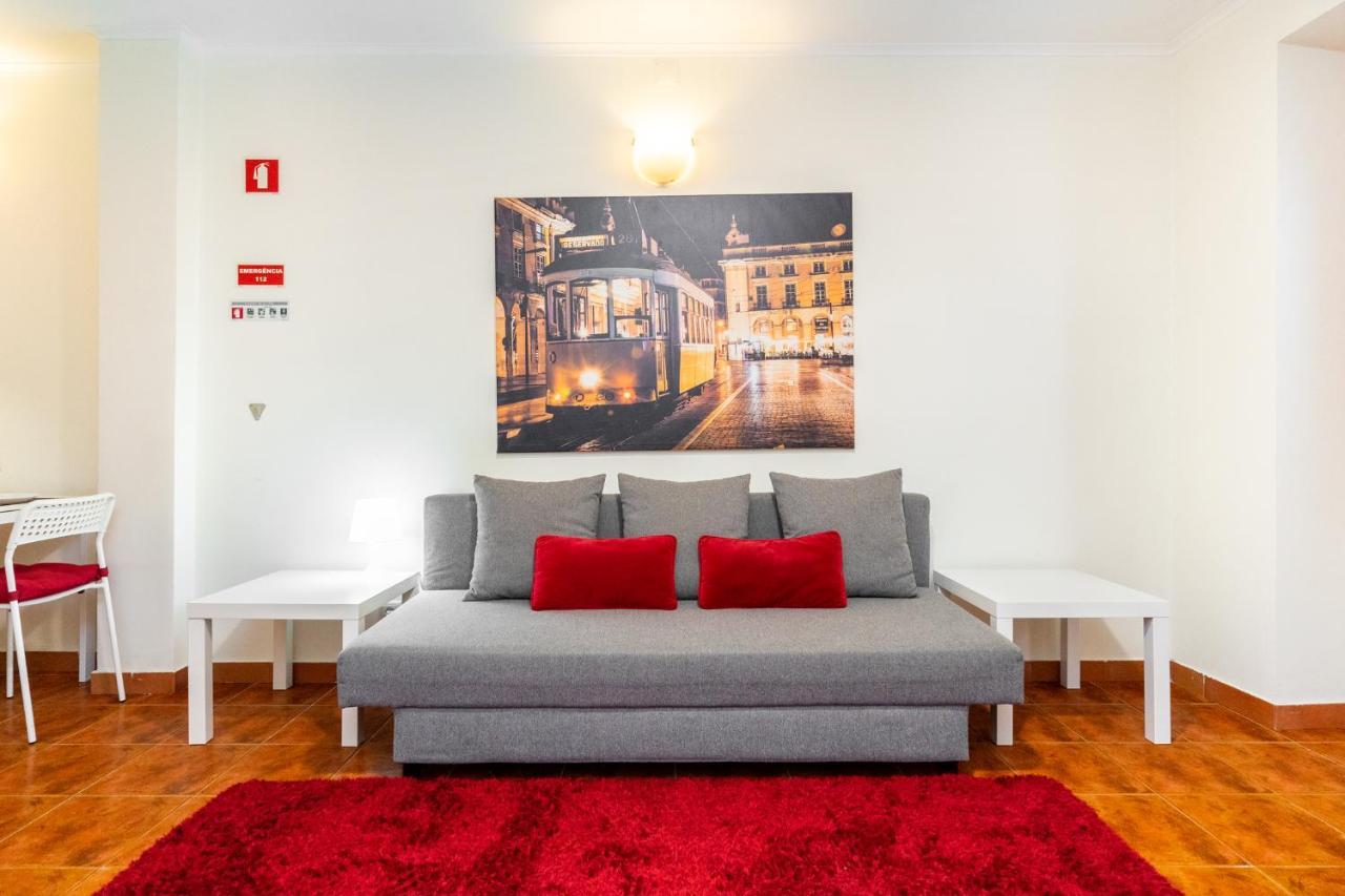 Lisboa, Central Lisbon, Charming Patio House, , Wifi, Air Conditioning, Near Metro, By Ig Ngoại thất bức ảnh